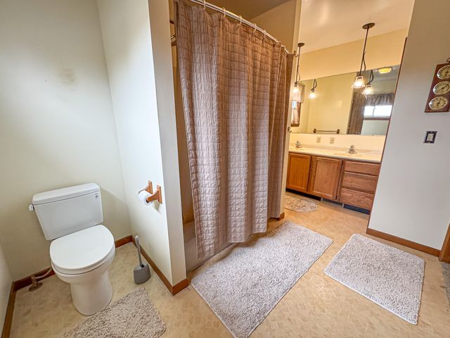 3338 W Abbey Road, Hart, MI 49420