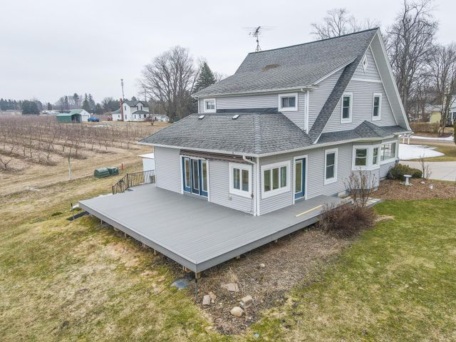 3338 W Abbey Road, Hart, MI 49420