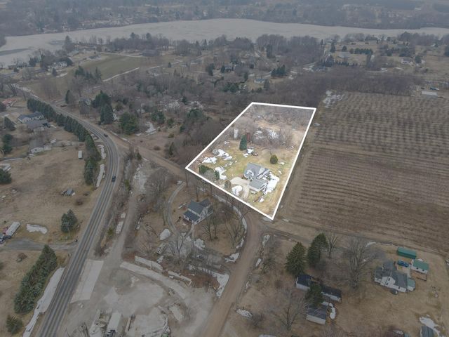 3338 W Abbey Road, Hart, MI 49420