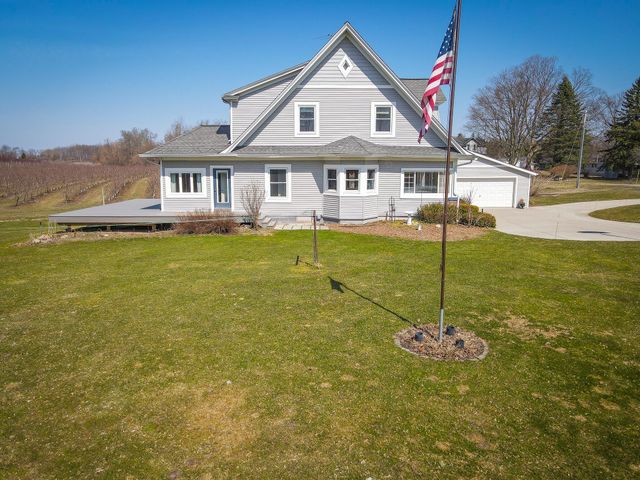 3338 W Abbey Road, Hart, MI 49420