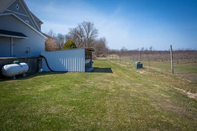 3338 W Abbey Road, Hart, MI 49420