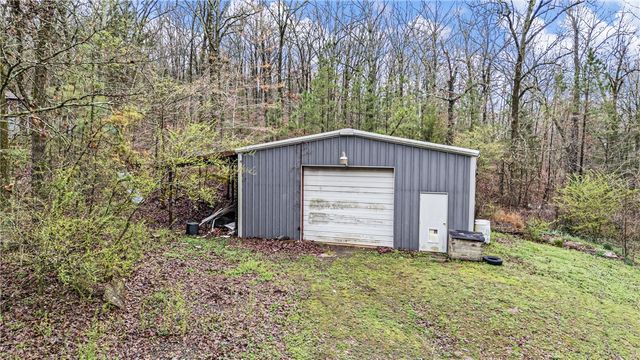 1068 County Road 2305, Hartman, AR 72840