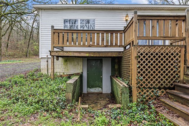 1068 County Road 2305, Hartman, AR 72840