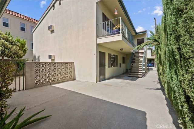 723 E Tujunga Avenue, Burbank, CA 91501