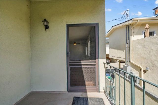723 E Tujunga Avenue, Burbank, CA 91501