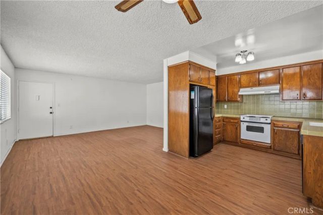 723 E Tujunga Avenue, Burbank, CA 91501