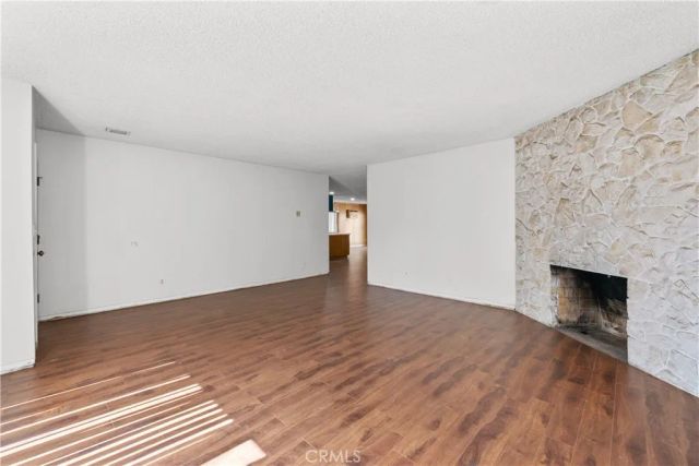 723 E Tujunga Avenue, Burbank, CA 91501