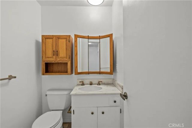 723 E Tujunga Avenue, Burbank, CA 91501