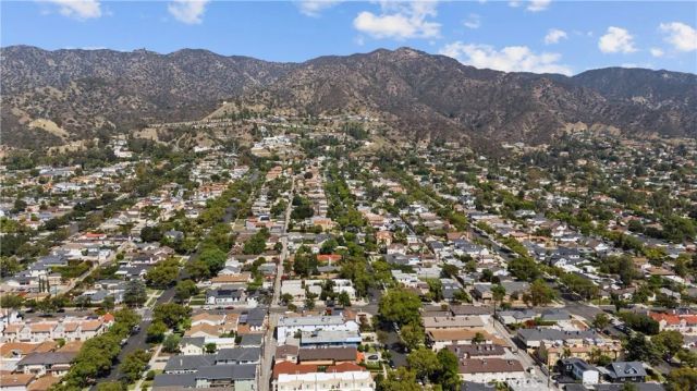 723 E Tujunga Avenue, Burbank, CA 91501
