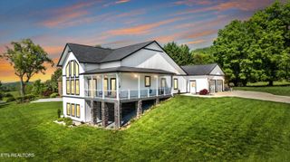 5017 Serenity Drive, Mooresburg, TN 37811