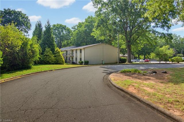 2235 Sunderland Road 105C, Winston-salem, NC 27103