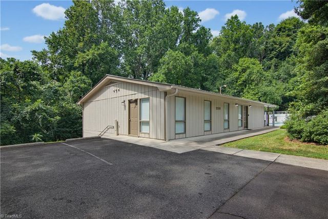 2235 Sunderland Road 105C, Winston-salem, NC 27103