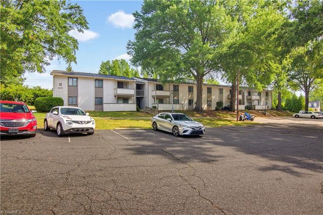 2235 Sunderland Road 105C, Winston-salem, NC 27103