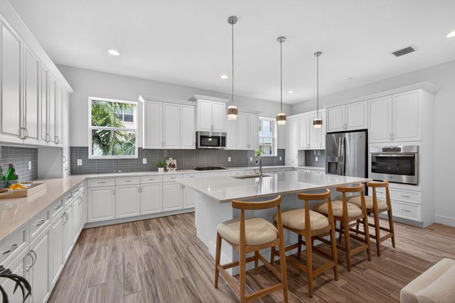 13392 Alton Road, Palm Beach Gardens, FL 33418