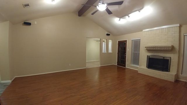 9 N Deerfoot Circle, The Woodlands, TX 77380