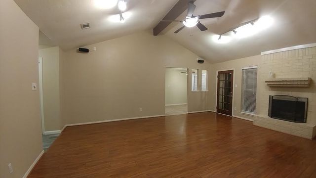 9 N Deerfoot Circle, The Woodlands, TX 77380