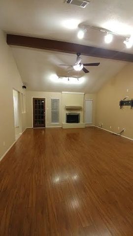 9 N Deerfoot Circle, The Woodlands, TX 77380