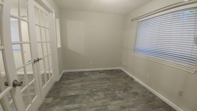 9 N Deerfoot Circle, The Woodlands, TX 77380