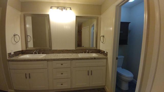 9 N Deerfoot Circle, The Woodlands, TX 77380