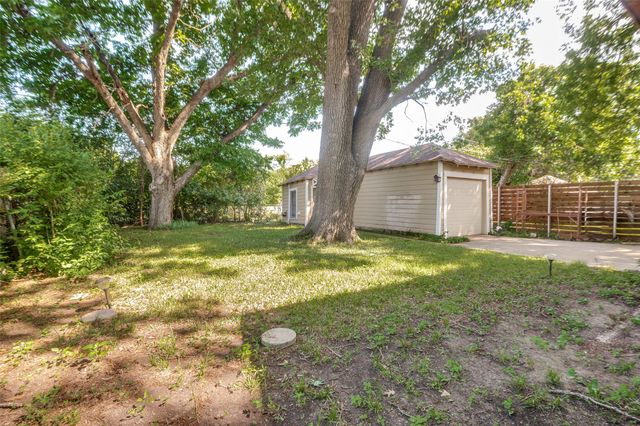 6322 Covington Lane, Dallas, TX 75214