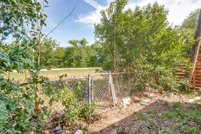 6322 Covington Lane, Dallas, TX 75214