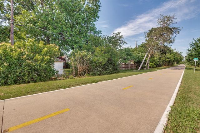 6322 Covington Lane, Dallas, TX 75214