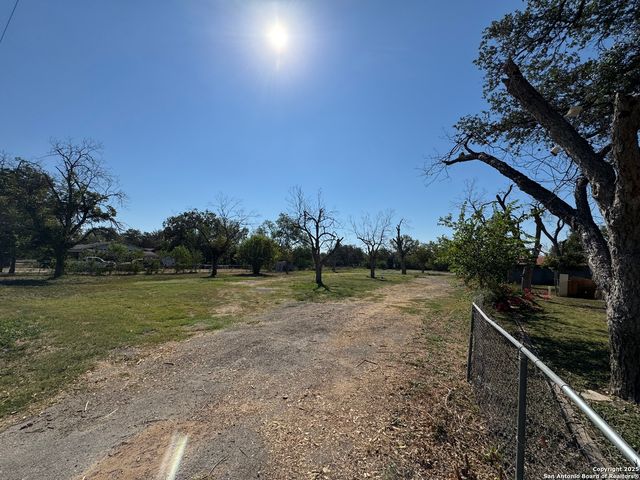 1240 Rice Rd, San Antonio, TX 78220
