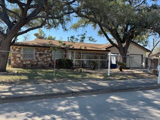 1240 Rice Rd, San Antonio, TX 78220