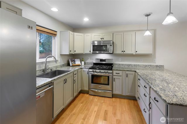 11801 Old Frontier Road NW, Silverdale, WA 98383