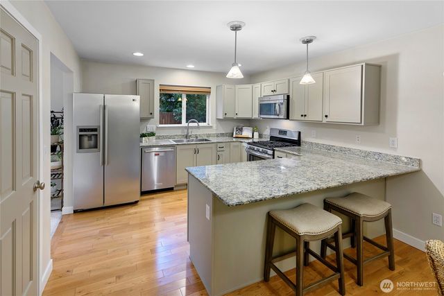 11801 Old Frontier Road NW, Silverdale, WA 98383