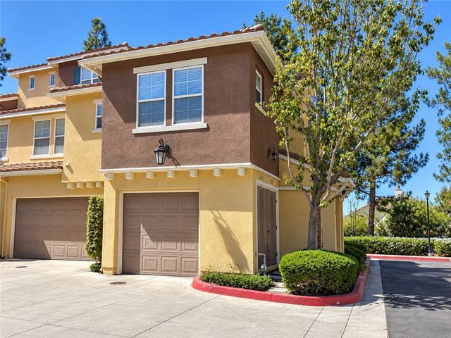 418 Timberwood, Irvine, CA 92620