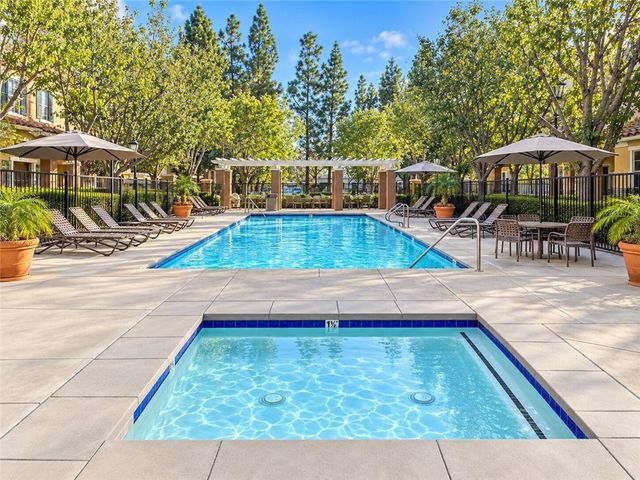 418 Timberwood, Irvine, CA 92620