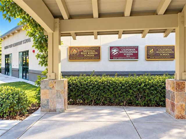 418 Timberwood, Irvine, CA 92620