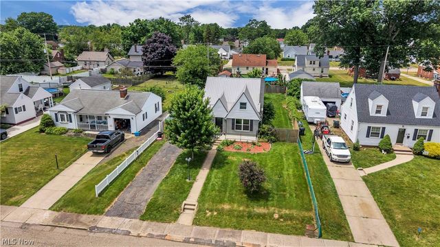 1227 Manor Avenue SW, Canton, OH 44710