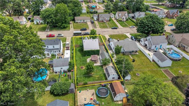 1227 Manor Avenue SW, Canton, OH 44710
