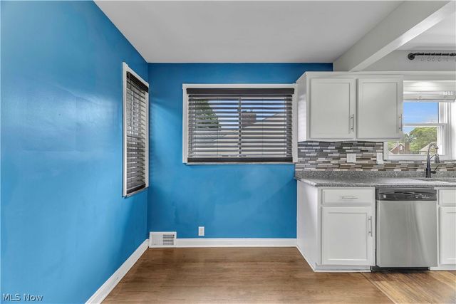 1227 Manor Avenue SW, Canton, OH 44710