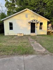 31 GORDON Avenue, Alexandria, LA 71301