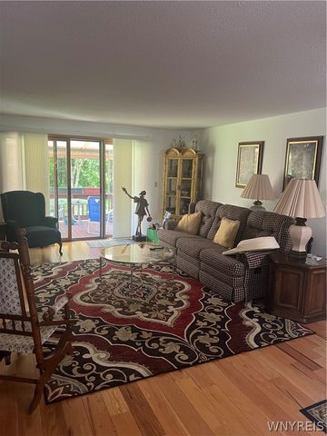 5230 Paddock, Lewiston, NY 14092