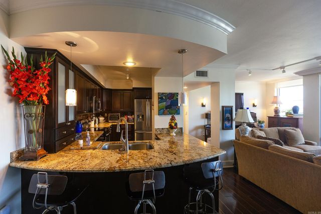 700 E 9th 10M Street, Little Rock, AR 72202