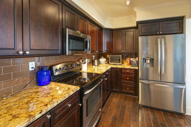 700 E 9th 10M Street, Little Rock, AR 72202