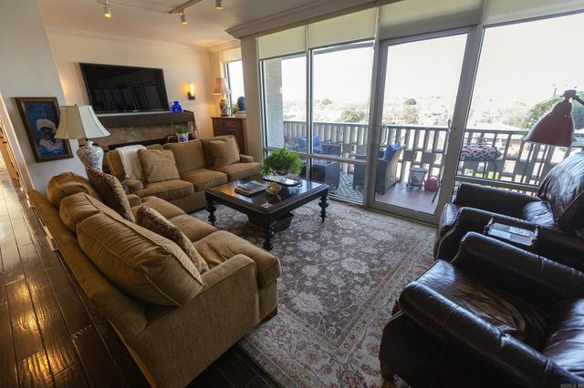 700 E 9th 10M Street, Little Rock, AR 72202