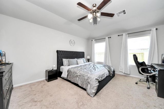 2643 Ridgeback Drive, Rosenberg, TX 77471