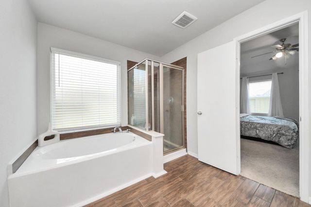 2643 Ridgeback Drive, Rosenberg, TX 77471