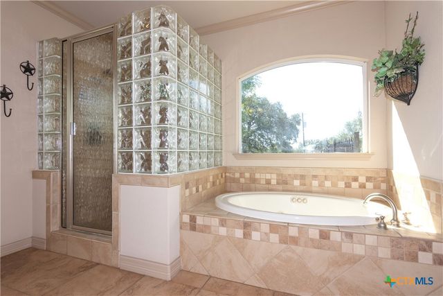 1265 Mourning Dove Court, Salado, TX 76571