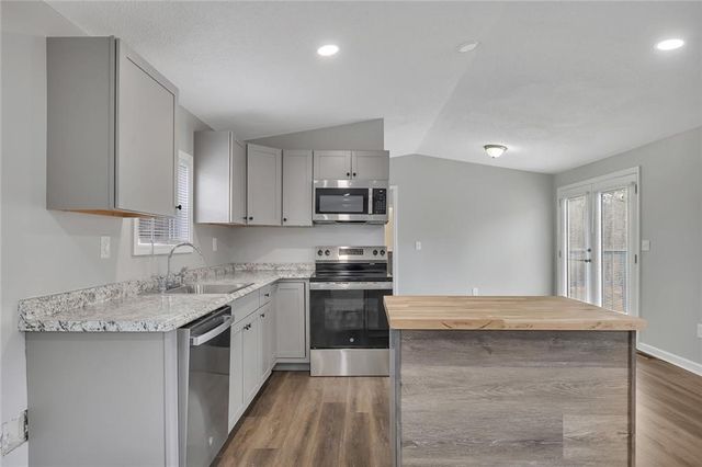 69 Tuba SE Drive, Cartersville, GA 30120