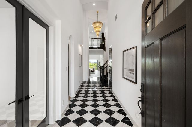 8724 Edgewater Drive, The Colony, TX 75056