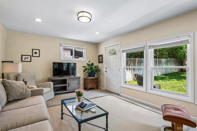3148 S Lincoln Street, Englewood, CO 80113