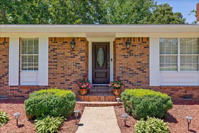 445 Brow Road, Trenton, GA 30752