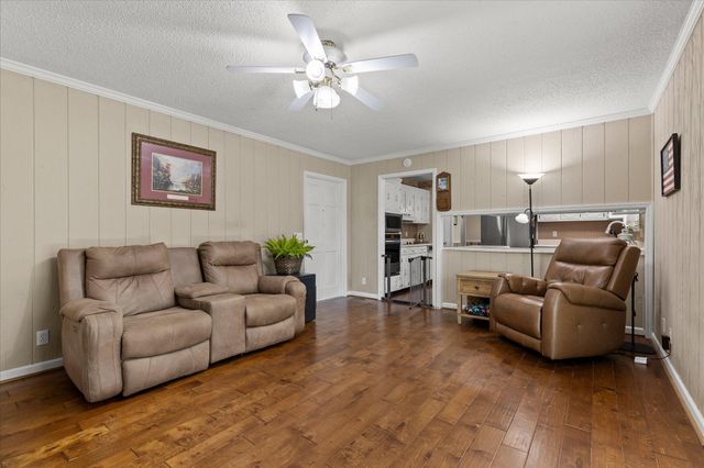 445 Brow Road, Trenton, GA 30752