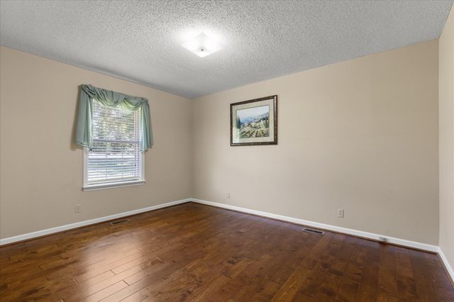 445 Brow Road, Trenton, GA 30752